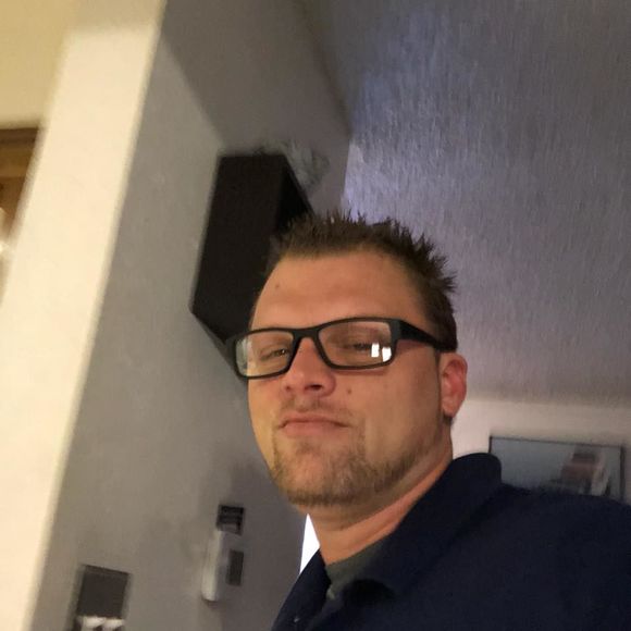 Meet your Posher, Casey - Picture 1 of 1